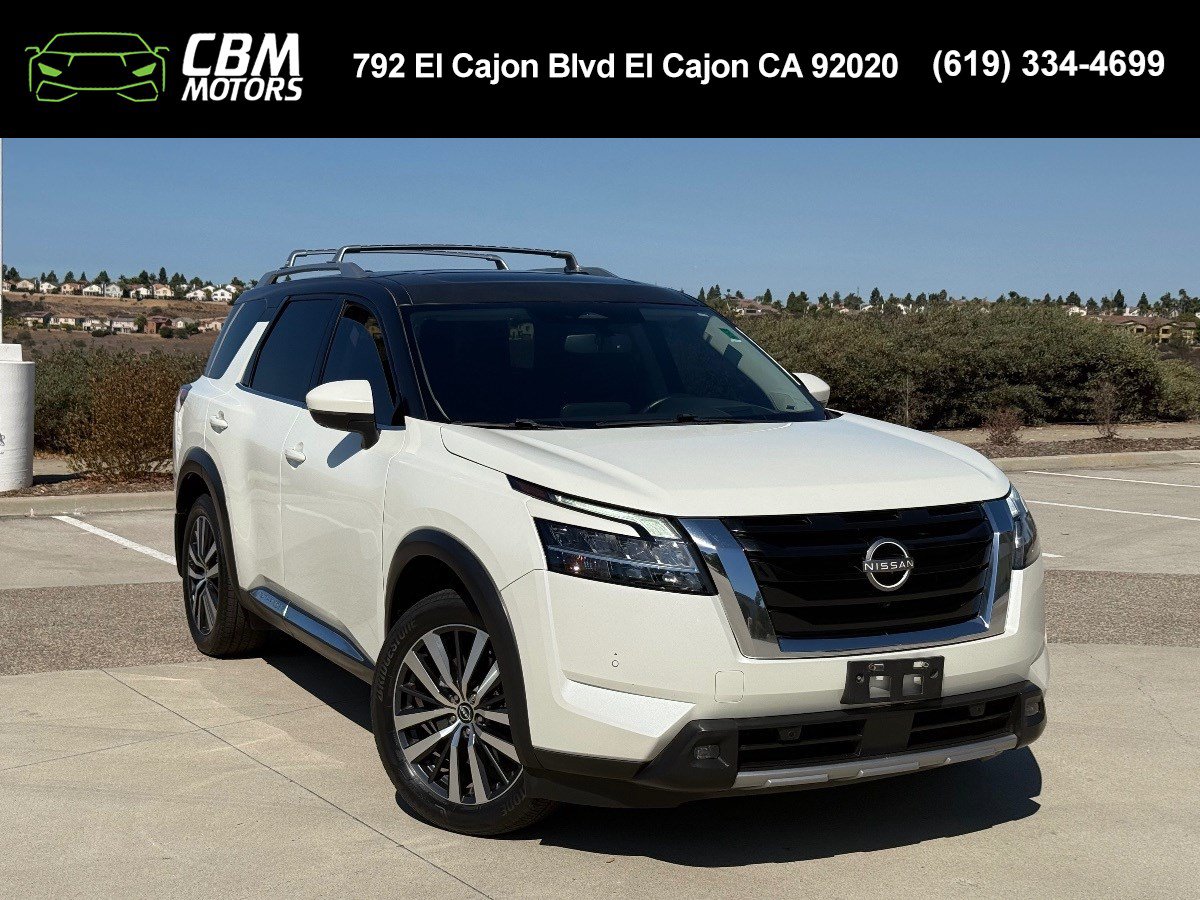 Used 2022 Nissan Pathfinder Platinum w/ Cargo Package