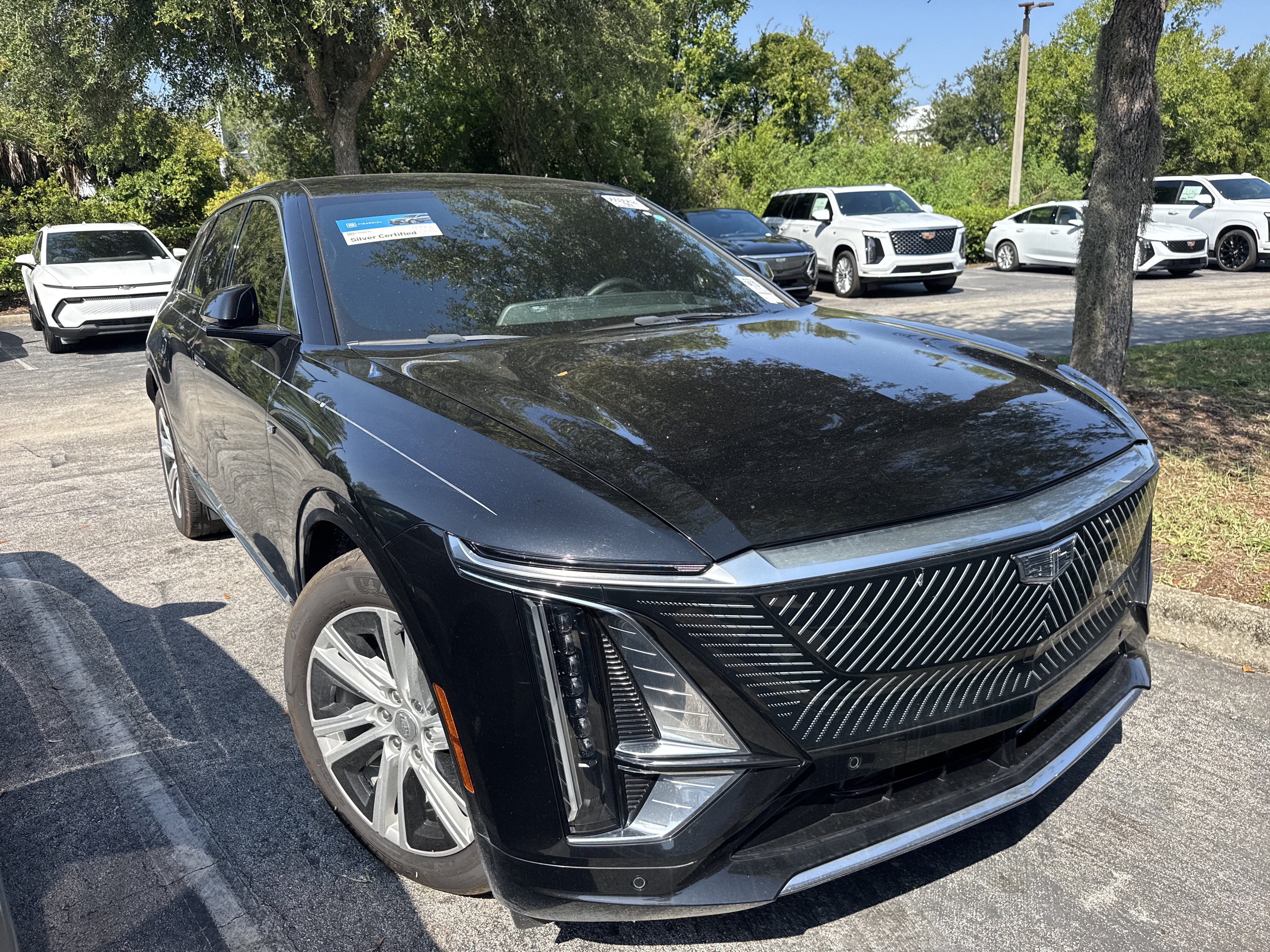 Used 2024 Cadillac Lyriq Tech RWD image 4