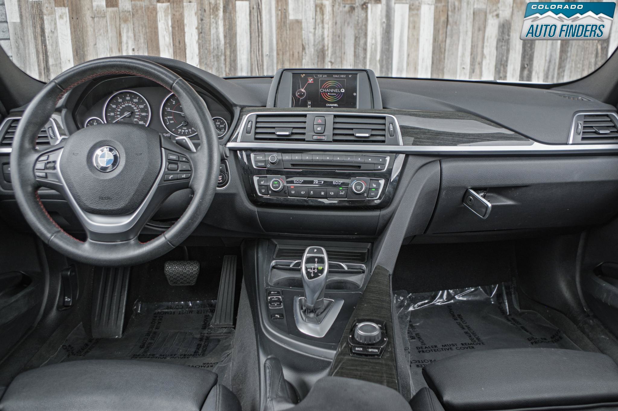 Used 2017 BMW 330i xDrive Sedan AWD/4WD image 15