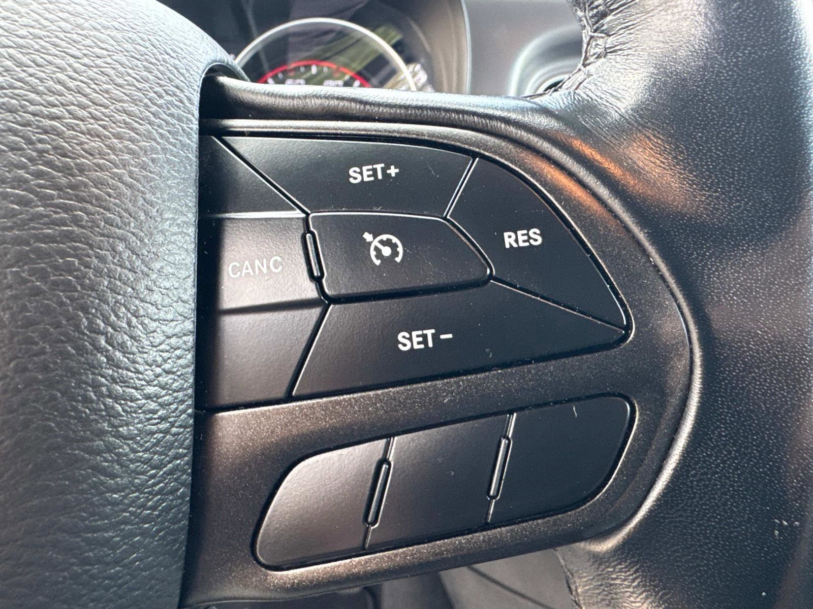 Certified 2023 Dodge Charger SXT image 30