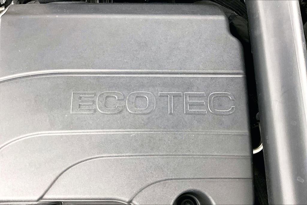 Used 2024 GMC Terrain SLE w/ Driver Convenience Package image 34