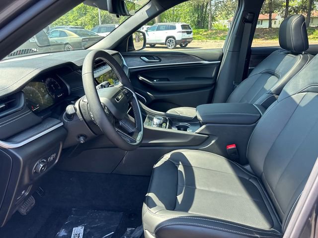 New 2026 Jeep Grand Cherokee L Limited AWD/4WD image 6