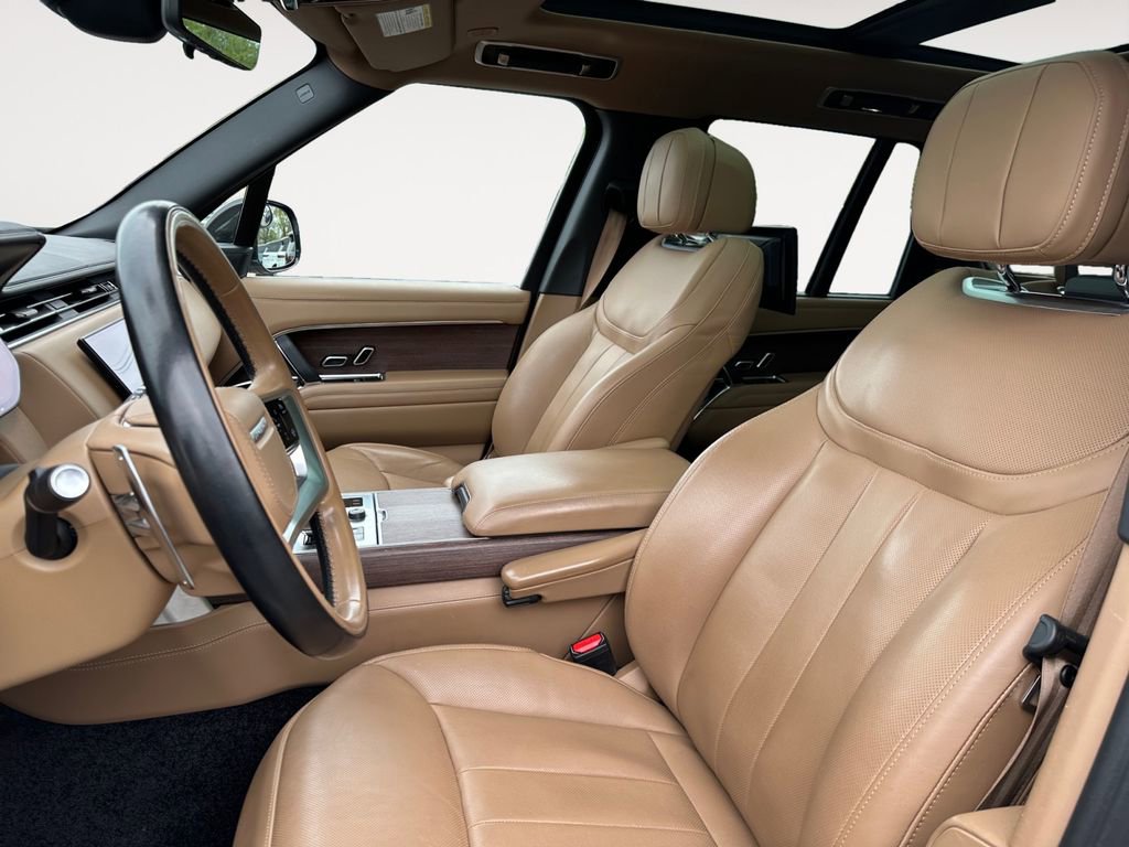 Used 2023 Land Rover Range Rover Autobiography AWD/4WD image 9