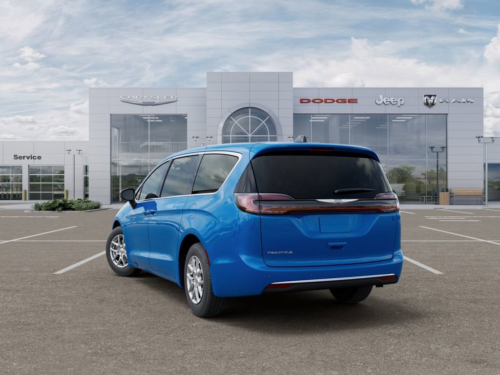 New 2026 Chrysler Pacifica Select FWD image 3