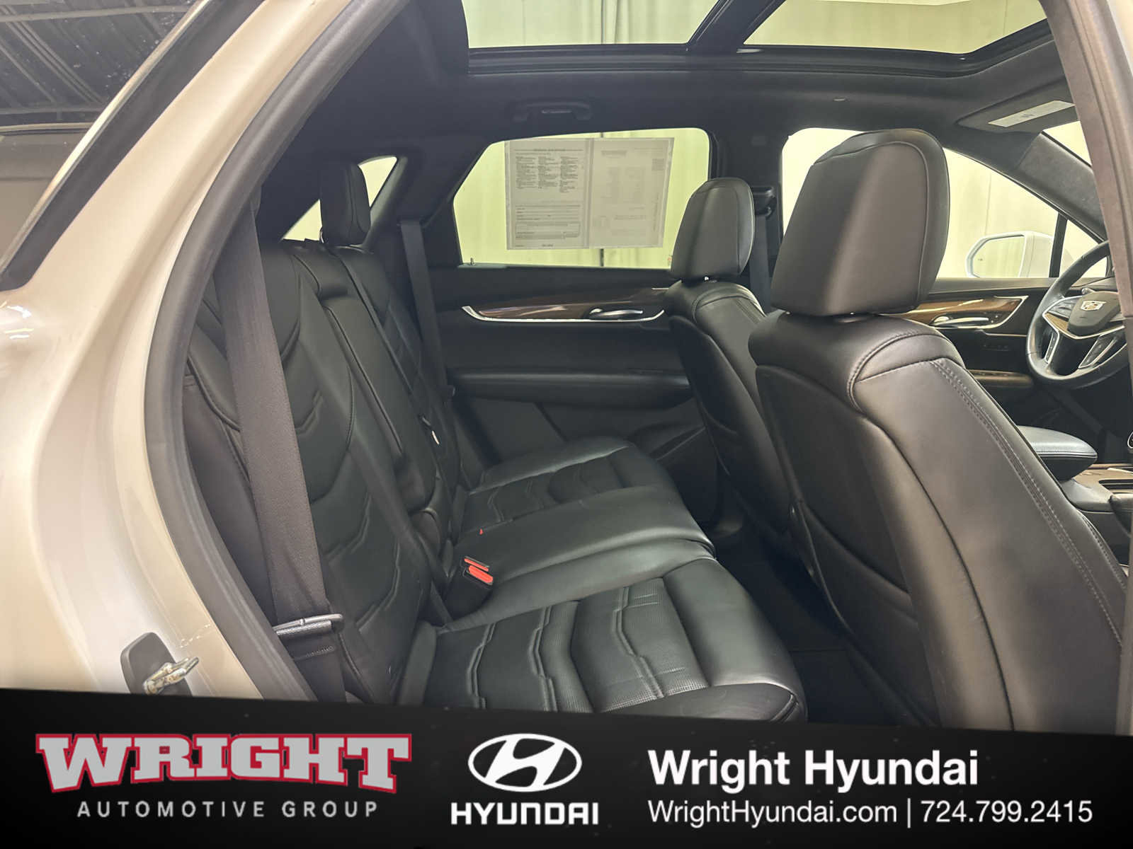 Used 2017 Cadillac XT5 Platinum AWD/4WD image 16