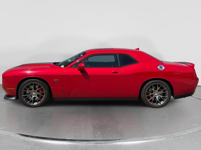 Used 2016 Dodge Challenger SRT w/ Technology Group image 7