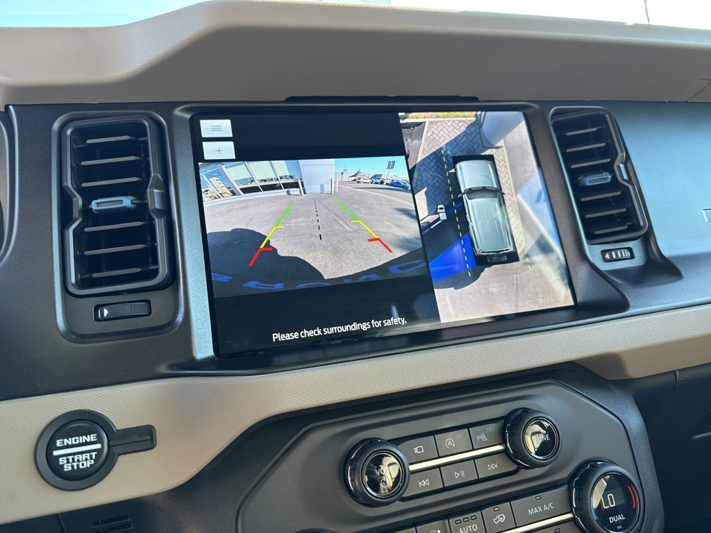 Used 2023 Ford Bronco Wildtrak image 20