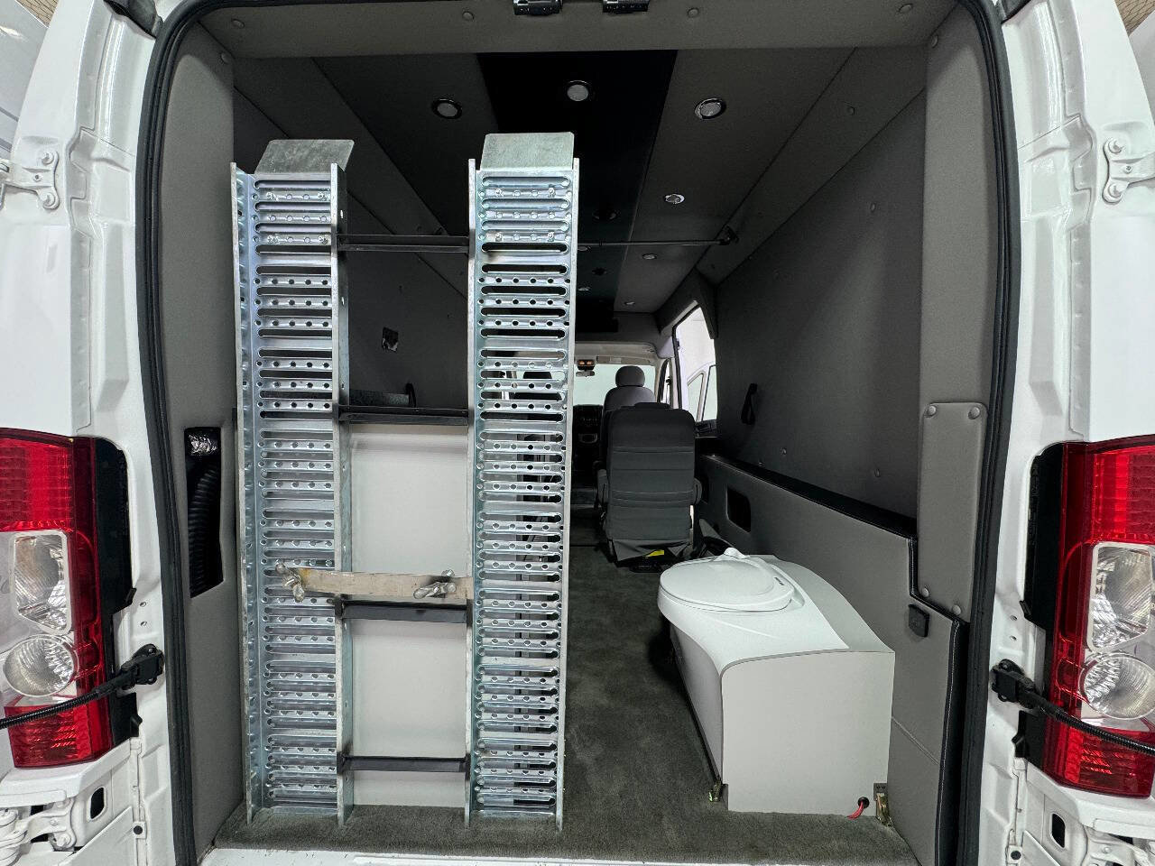 Used 2015 RAM ProMaster 2500 image 56