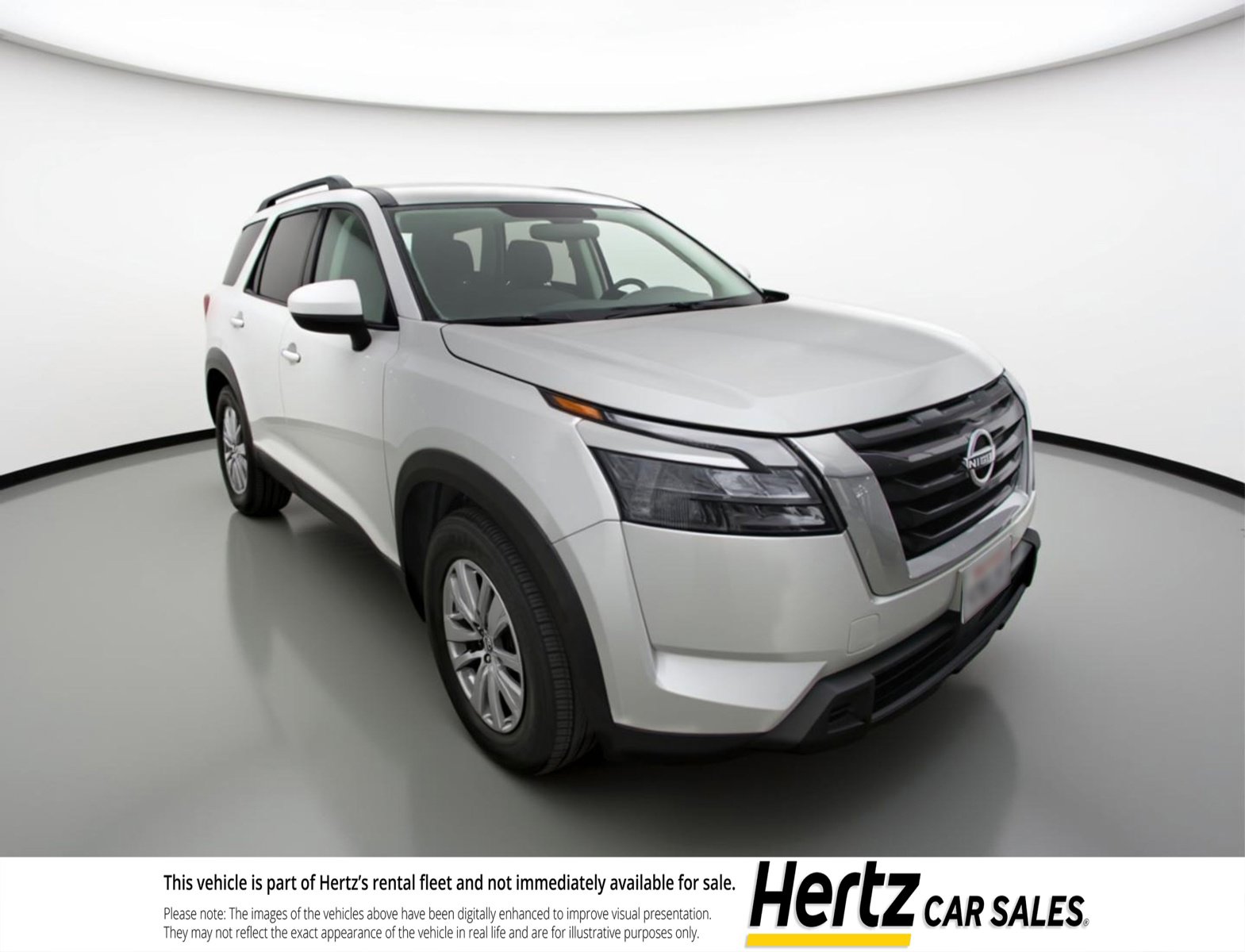 Used 2025 Nissan Pathfinder SV