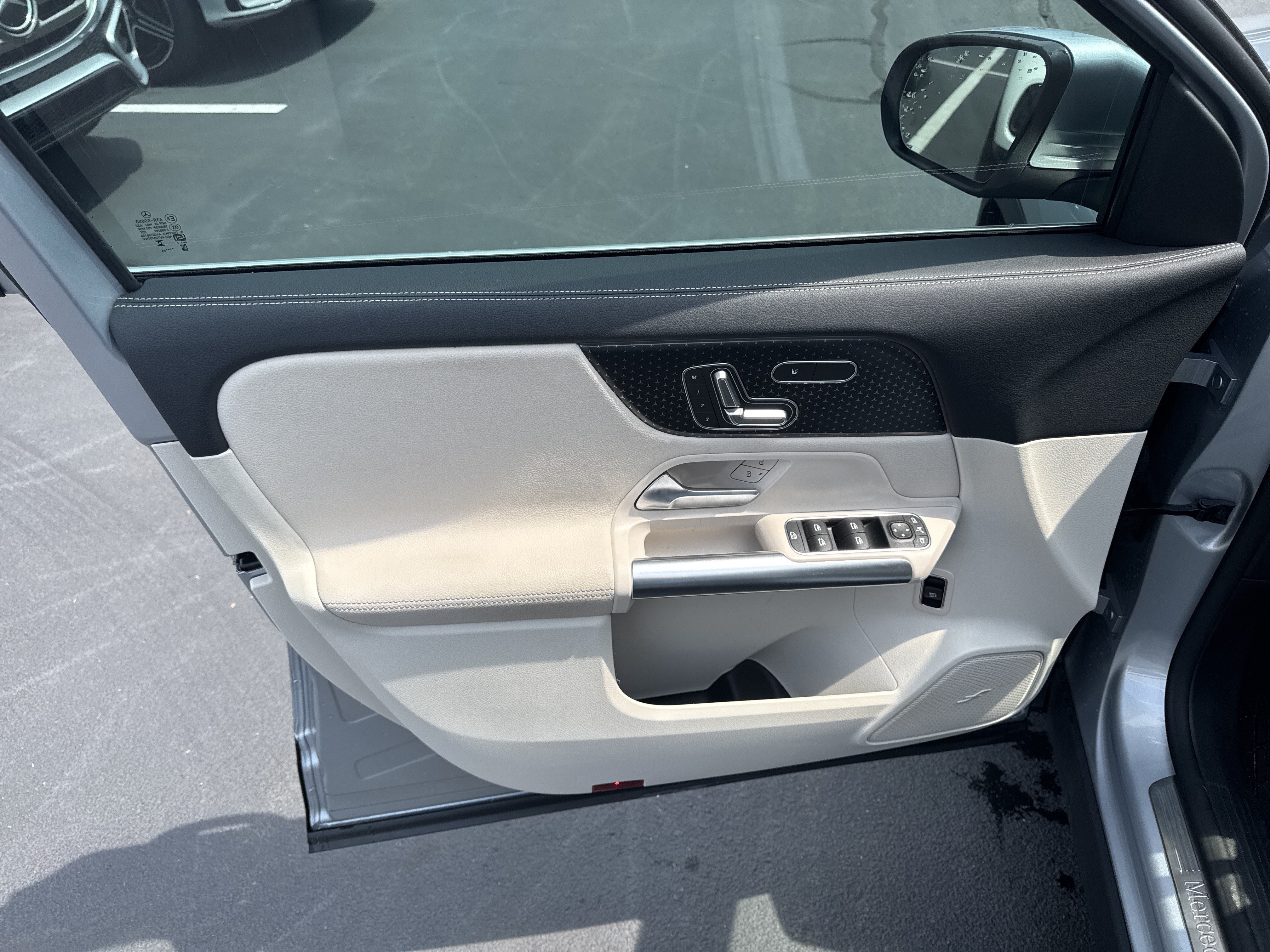 Certified 2026 Mercedes-Benz GLA 250 4MATIC image 16