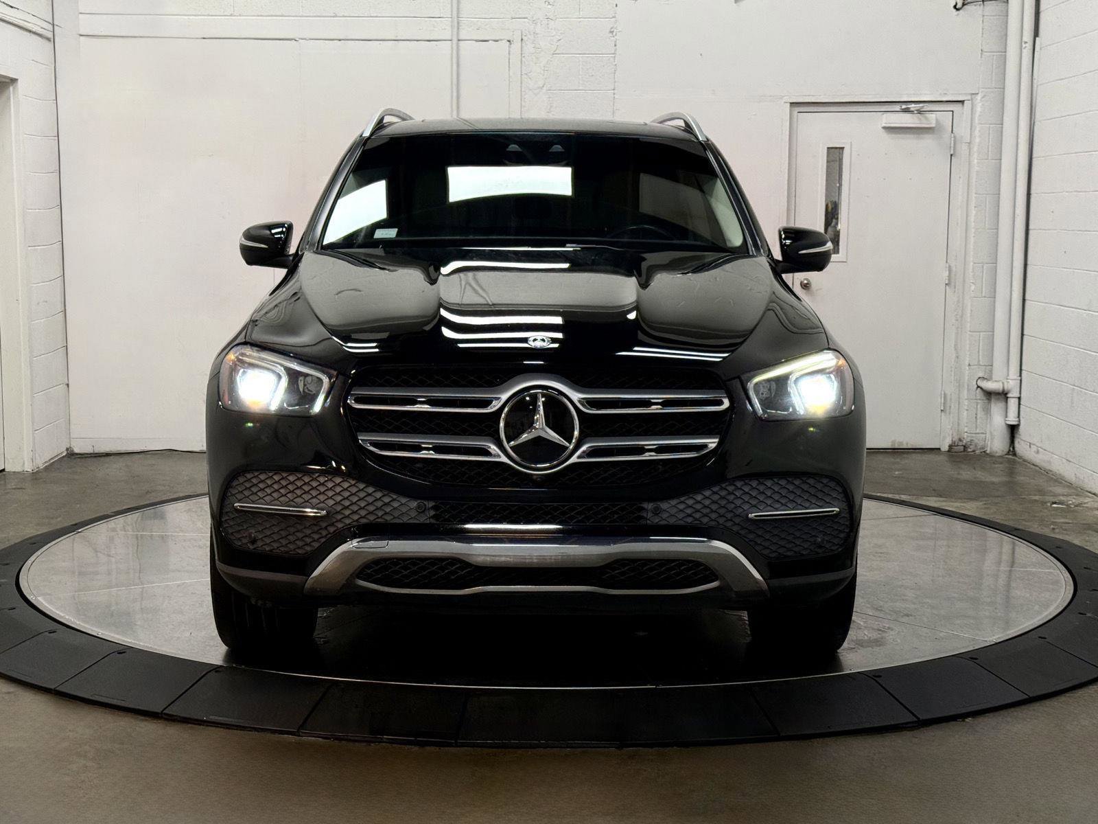 Used 2020 Mercedes-Benz GLE 450 4MATIC image 3