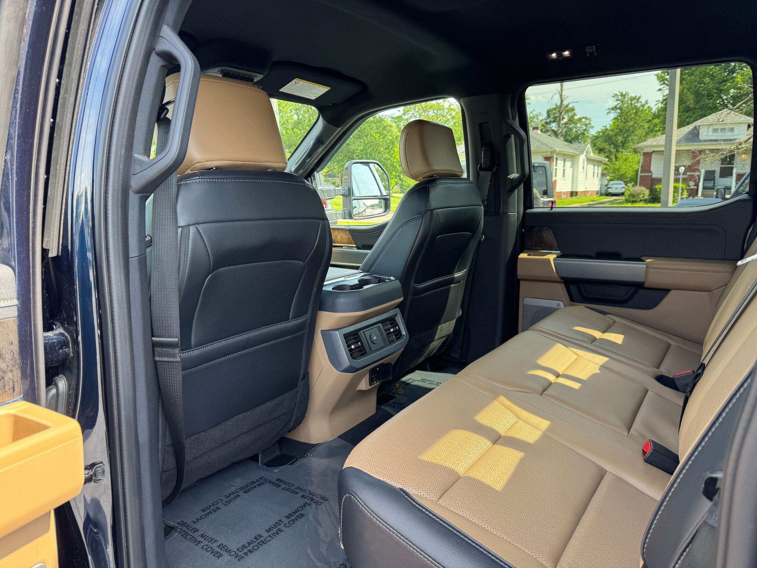 Used 2025 Ford F450 Lariat AWD/4WD image 13