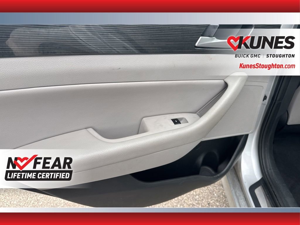 Used 2019 Hyundai Sonata Limited image 29