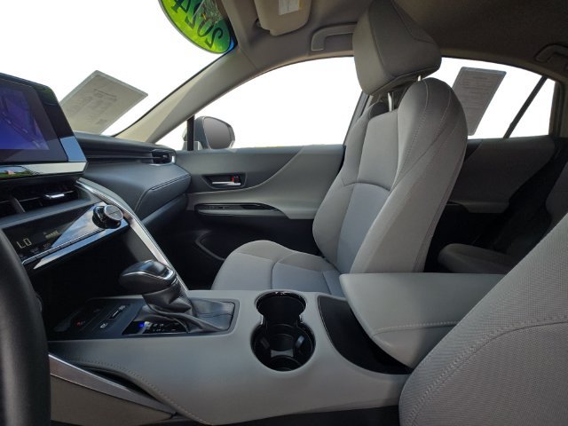 Certified 2024 Toyota Venza LE AWD/4WD image 11