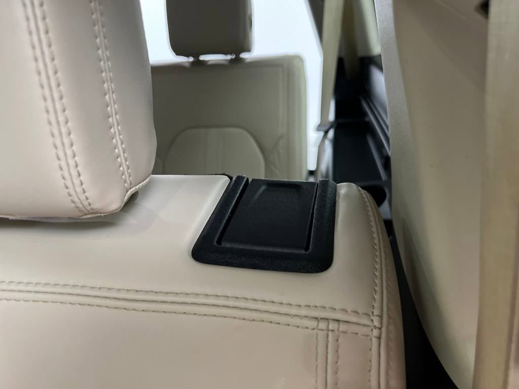 Used 2023 Ford Expedition Max Platinum image 15