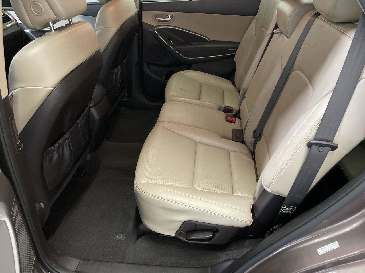 Used 2015 Hyundai Santa Fe GLS w/ Option Group 02 AWD/4WD image 21