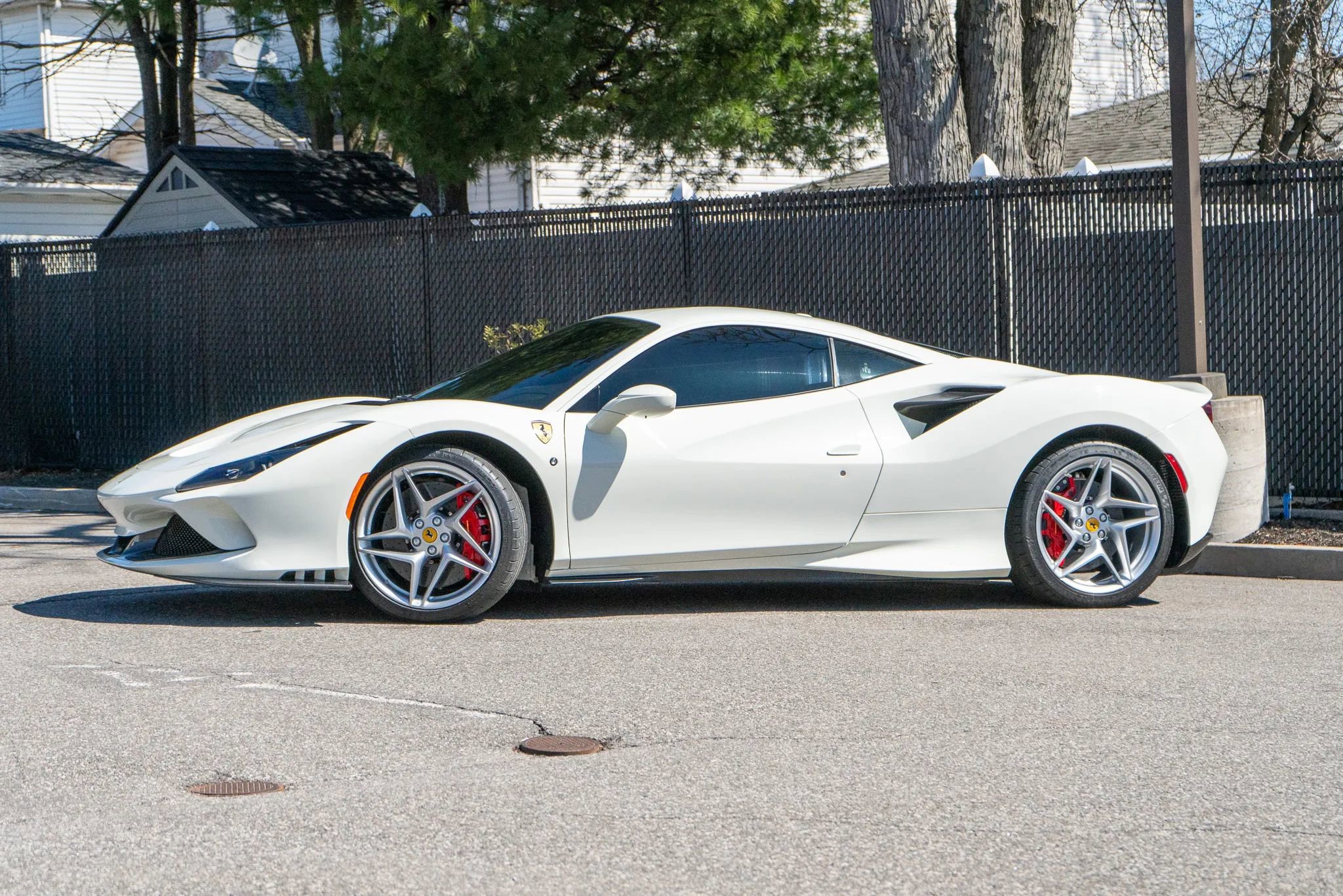 Used 2021 Ferrari F8 Tributo image 9