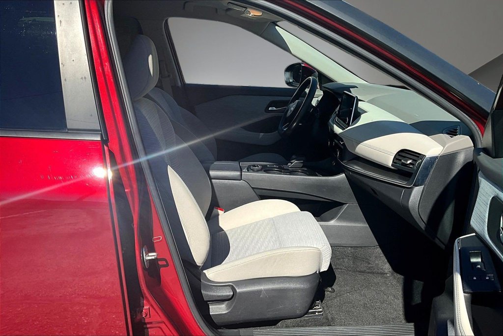 Certified 2023 Nissan Rogue SV AWD/4WD image 28