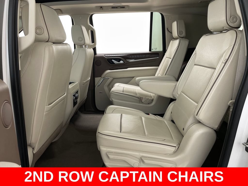 Used 2022 GMC Yukon XL Denali w/ Denali Premium Package AWD/4WD image 15