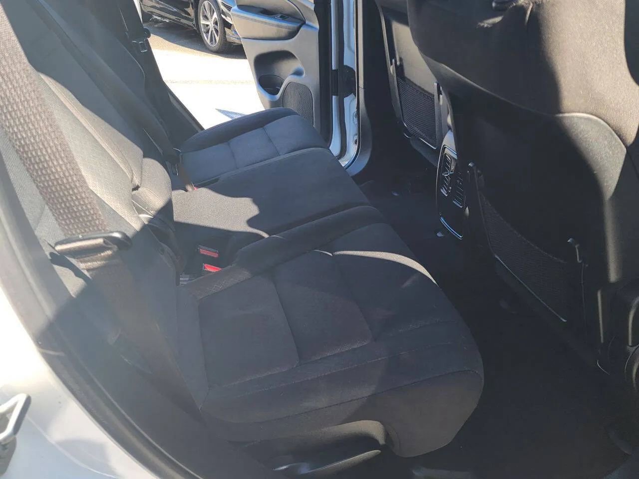 Used 2020 Jeep Grand Cherokee Laredo image 13