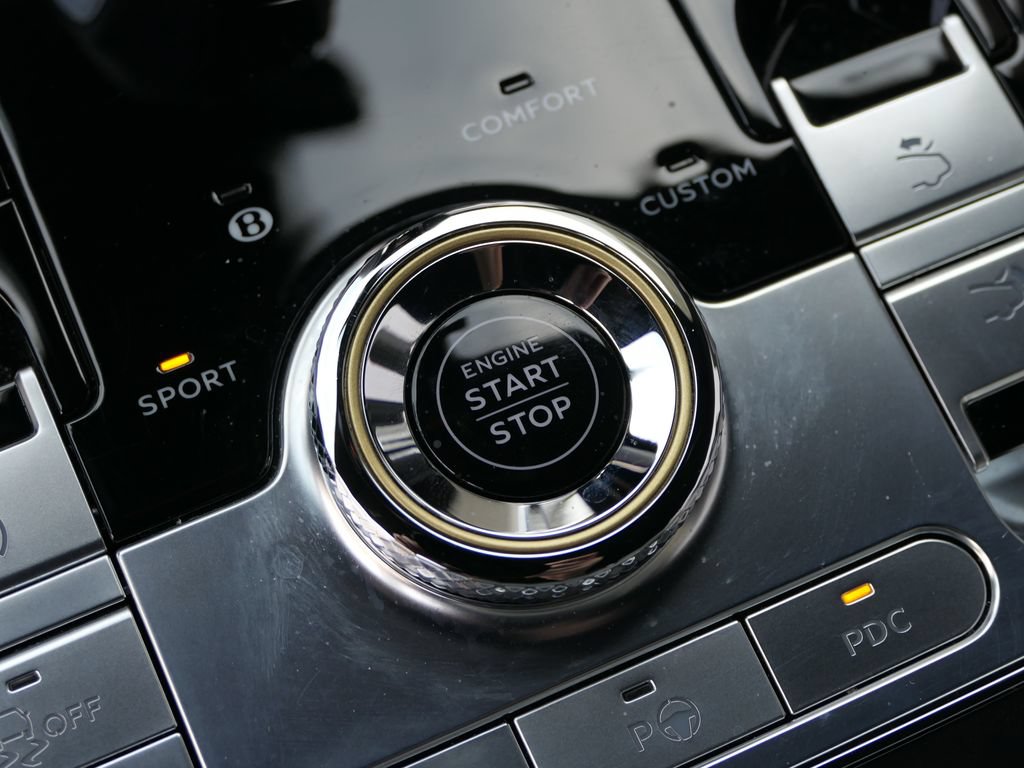 Used 2023 Bentley Continental GT Mulliner AWD/4WD image 21