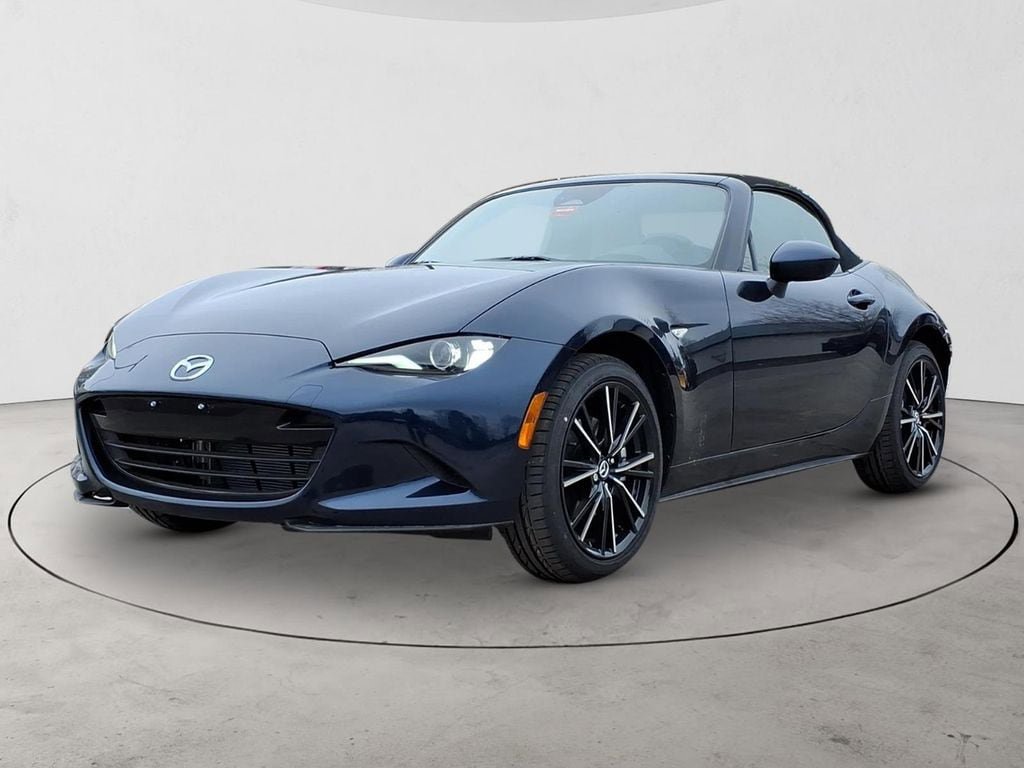 New 2026 MAZDA MX-5 Miata Grand Touring RWD image 1