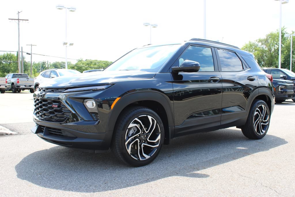Used 2024 Chevrolet TrailBlazer RS w/ Convenience Package AWD/4WD image 8