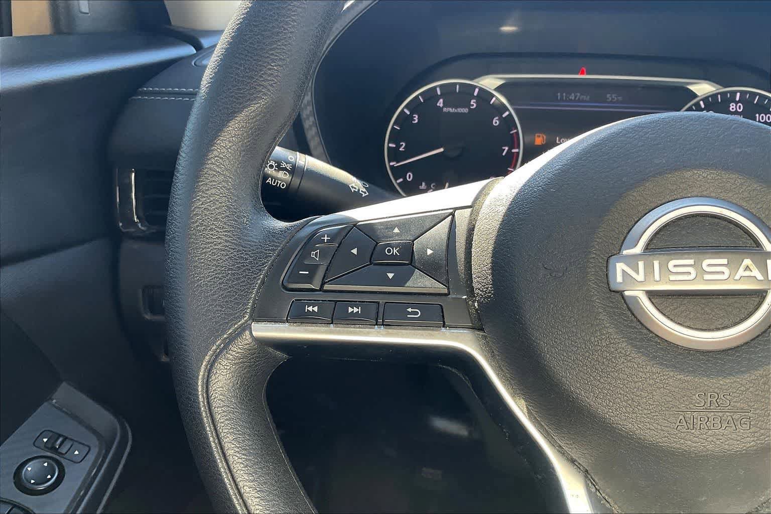 Used 2024 Nissan Sentra SV FWD image 24
