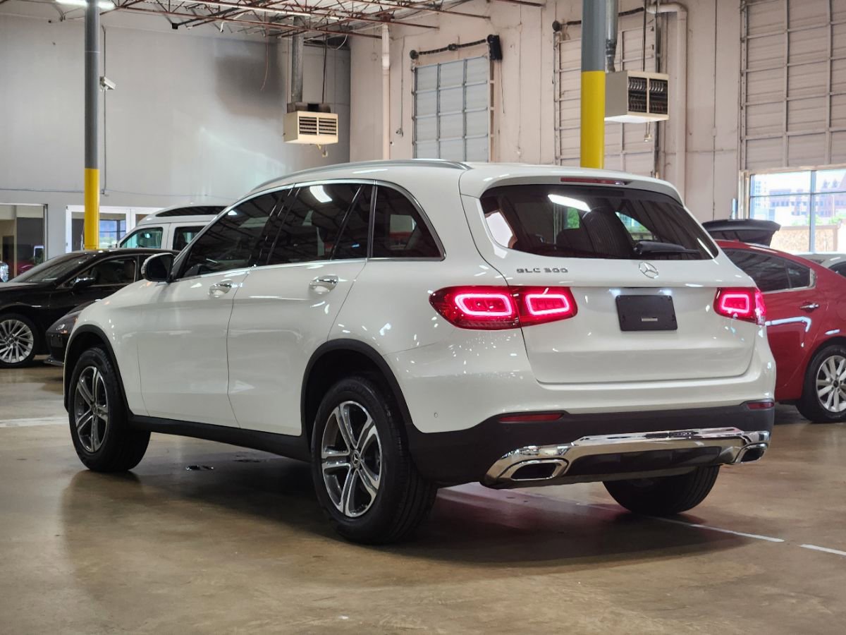 Used 2021 Mercedes-Benz GLC 300 image 7