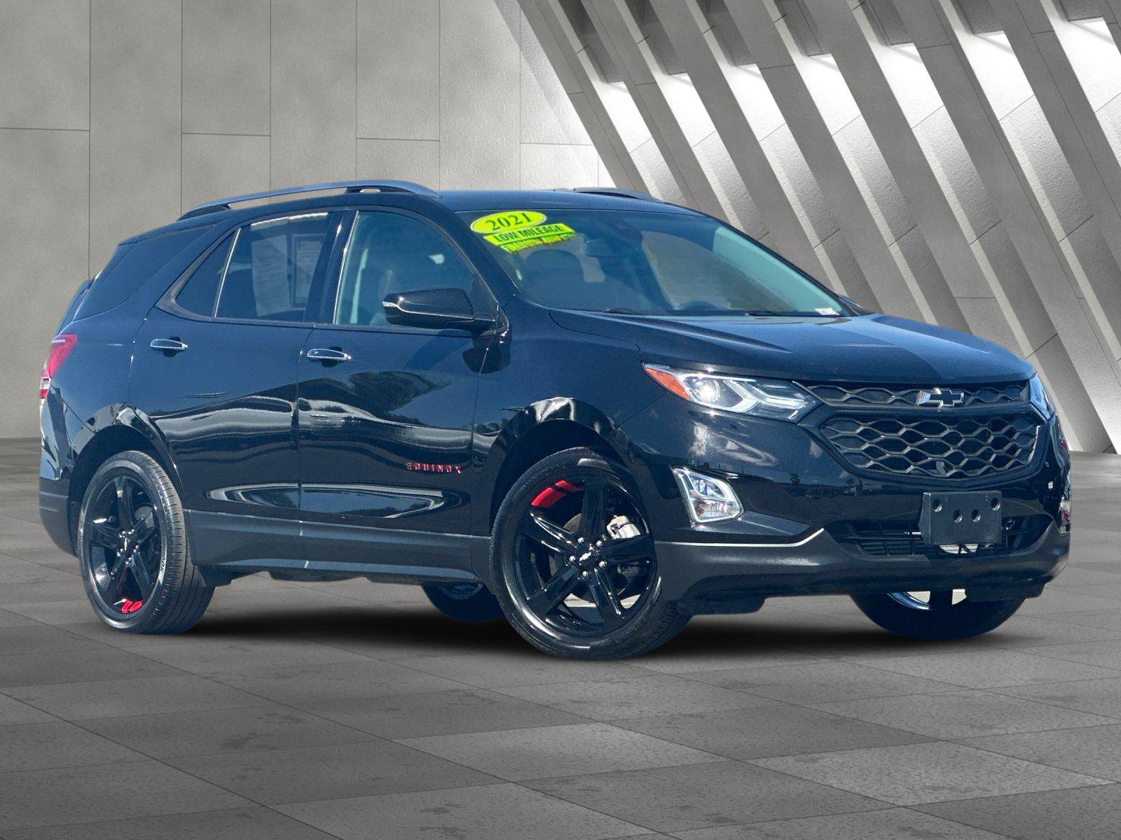 Used 2021 Chevrolet Equinox Premier w/ Redline Edition FWD image 1