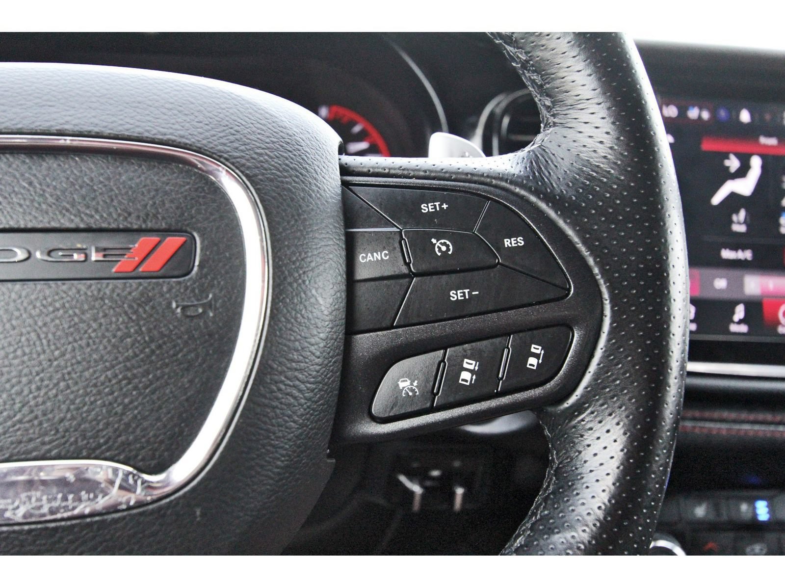 Used 2024 Dodge Durango GT AWD/4WD image 25