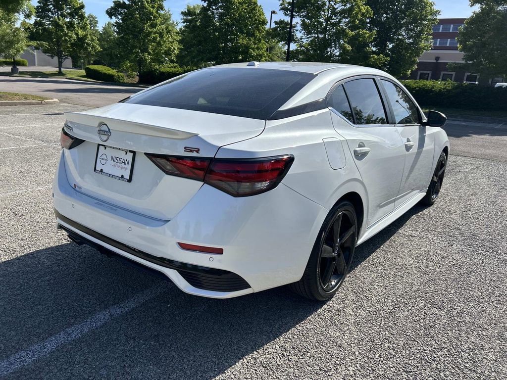 Certified 2024 Nissan Sentra SR FWD image 7