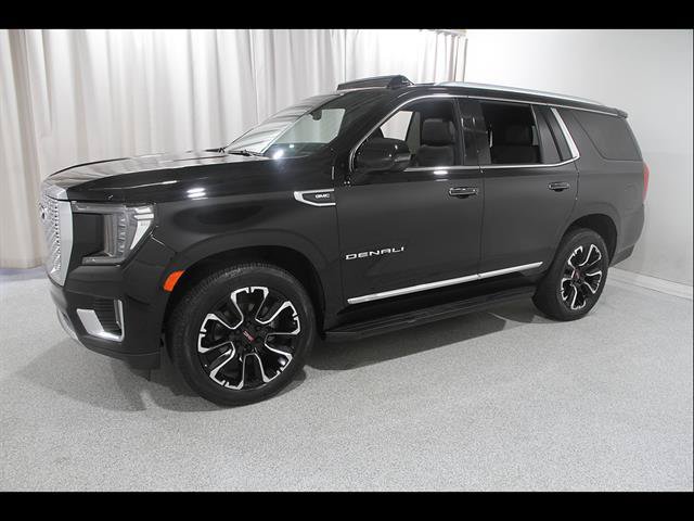 Used 2022 GMC Yukon Denali AWD/4WD image 3