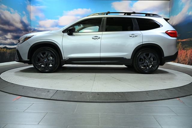 Certified 2025 Subaru Ascent Bronze Edition w/ Onyx Package image 5