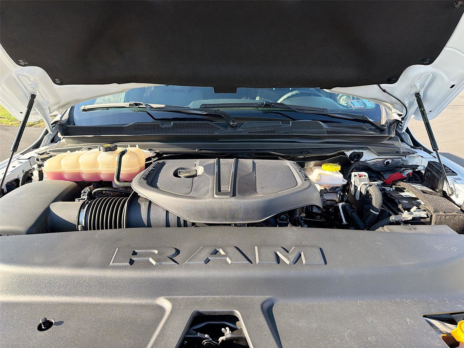 Used 2025 RAM 1500 Tradesman image 27