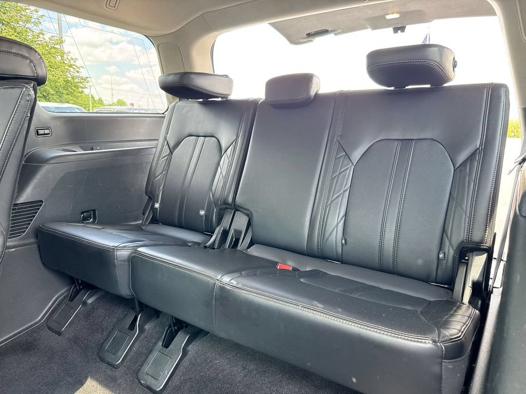Used 2020 Ford Expedition Platinum AWD/4WD image 25