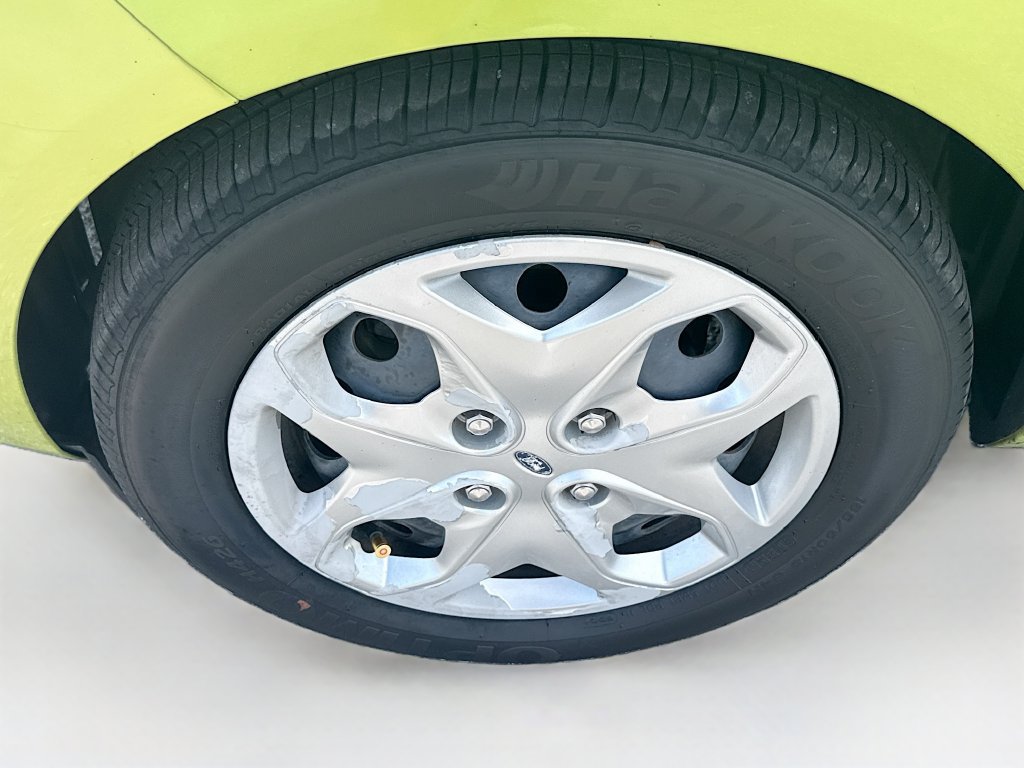 Used 2011 Ford Fiesta SE w/ 201A Rapid Spec Order Code FWD image 28