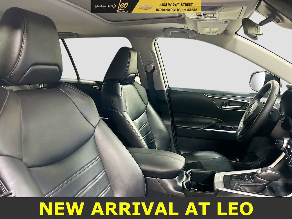 Used 2024 Toyota RAV4 XLE Premium image 29
