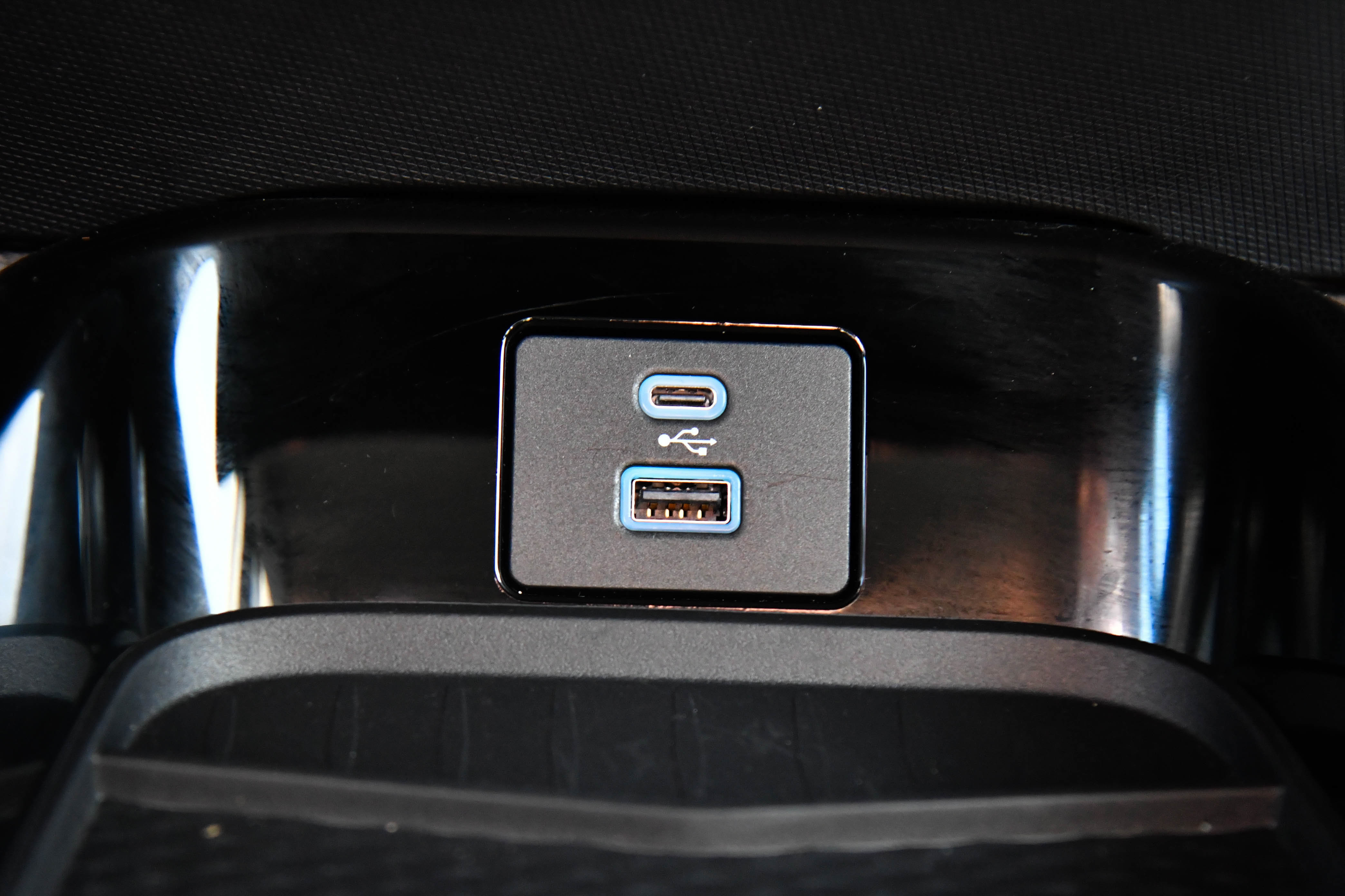 Used 2024 Ford Mustang Mach-E Select w/ Comfort Package Lite image 26