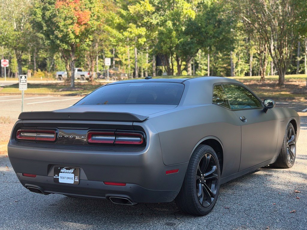 Used 2021 Dodge Challenger R/T RWD image 5