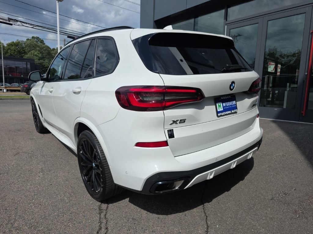 Used 2023 BMW X5 xDrive40i w/ M Sport Package AWD/4WD image 5