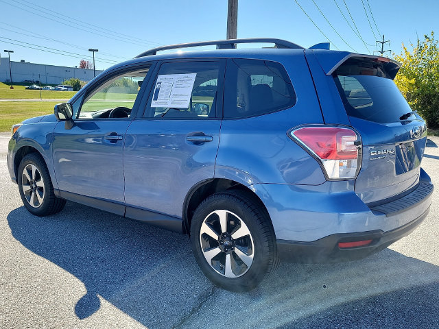 Used 2017 Subaru Forester 2.5i Premium w/ Popular Package #2A AWD/4WD image 7