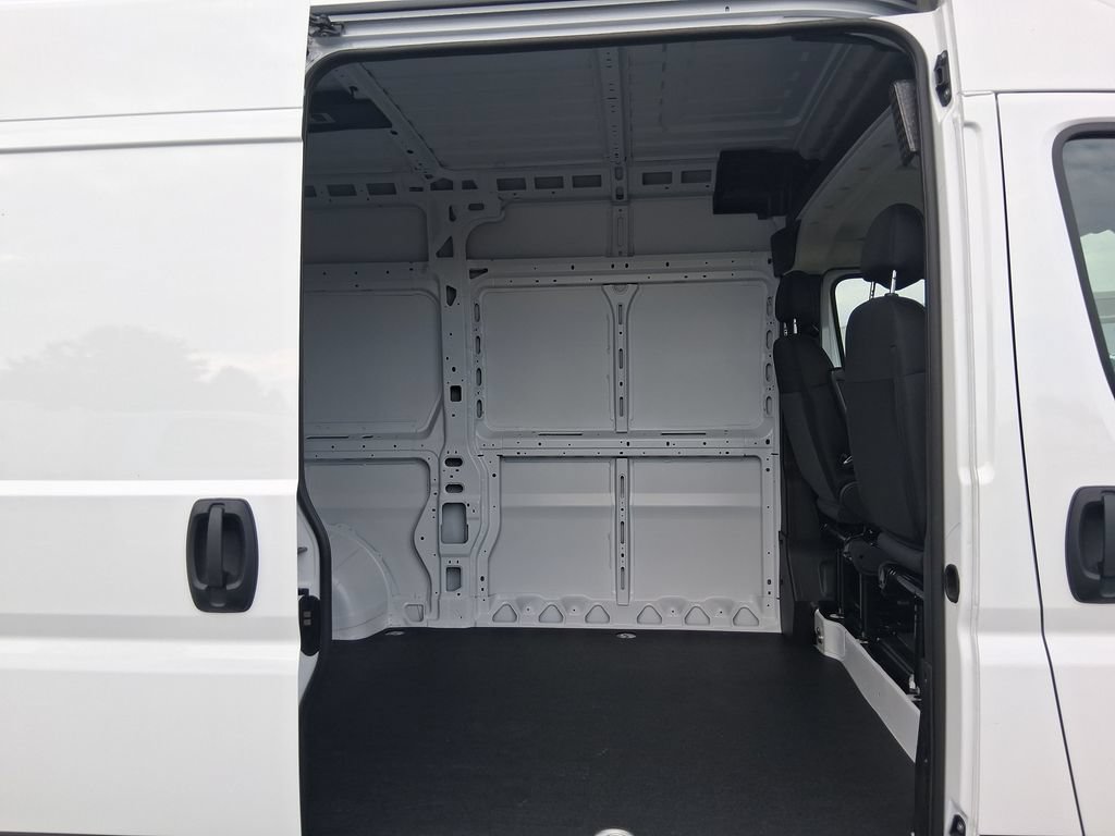 New 2026 RAM ProMaster 1500 w/ Convenience Group FWD image 23