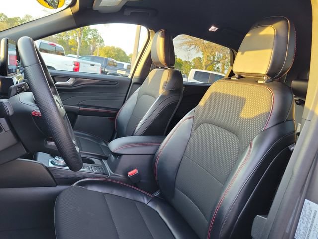 Used 2025 Ford Escape ST-Line FWD image 17