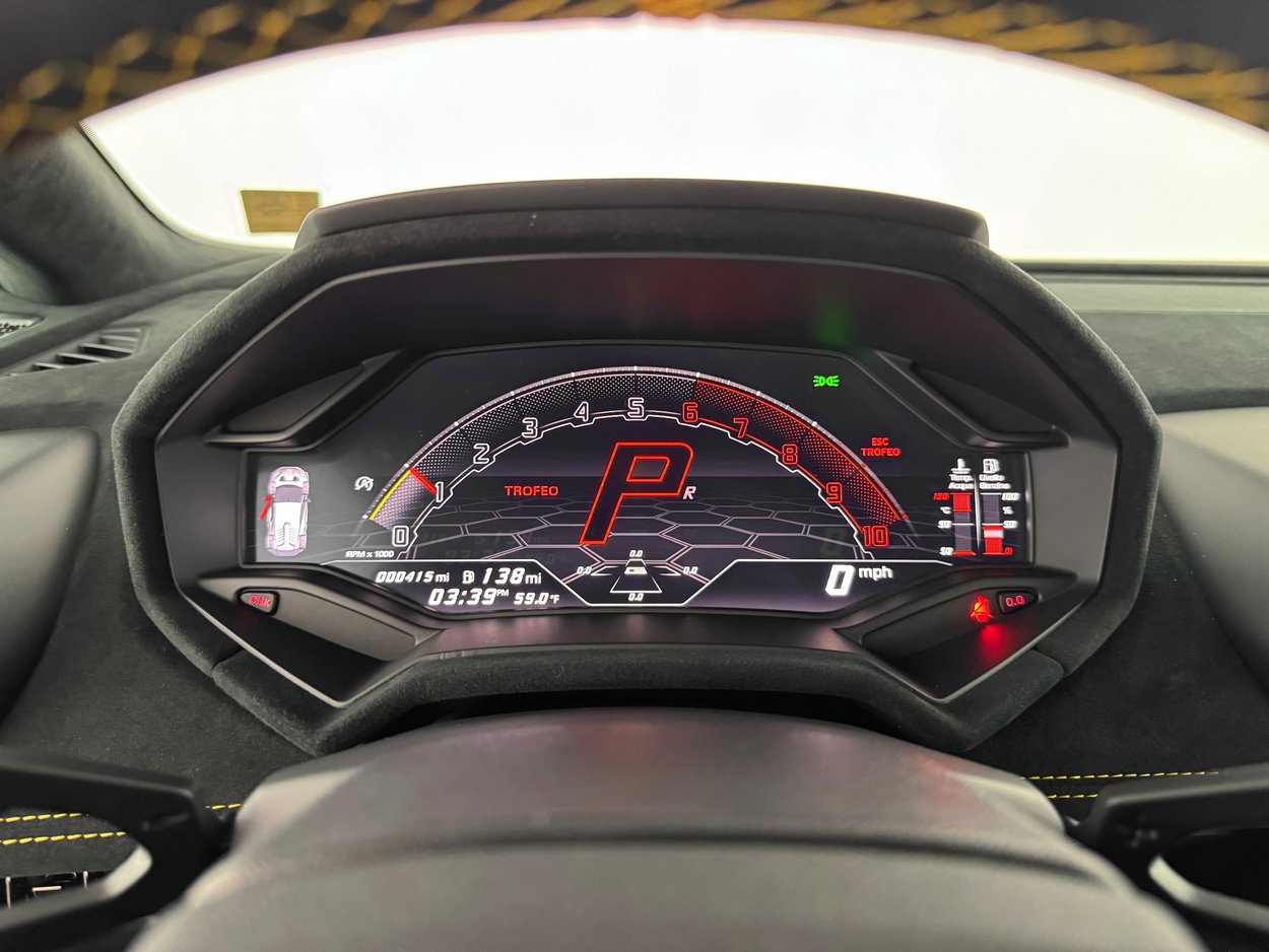 Used 2023 Lamborghini Huracan STO image 17