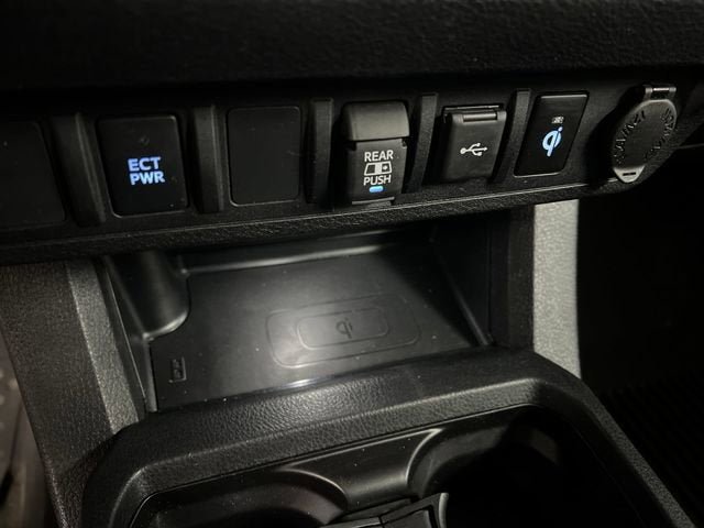 Used 2023 Toyota Tacoma TRD Off-Road AWD/4WD image 33