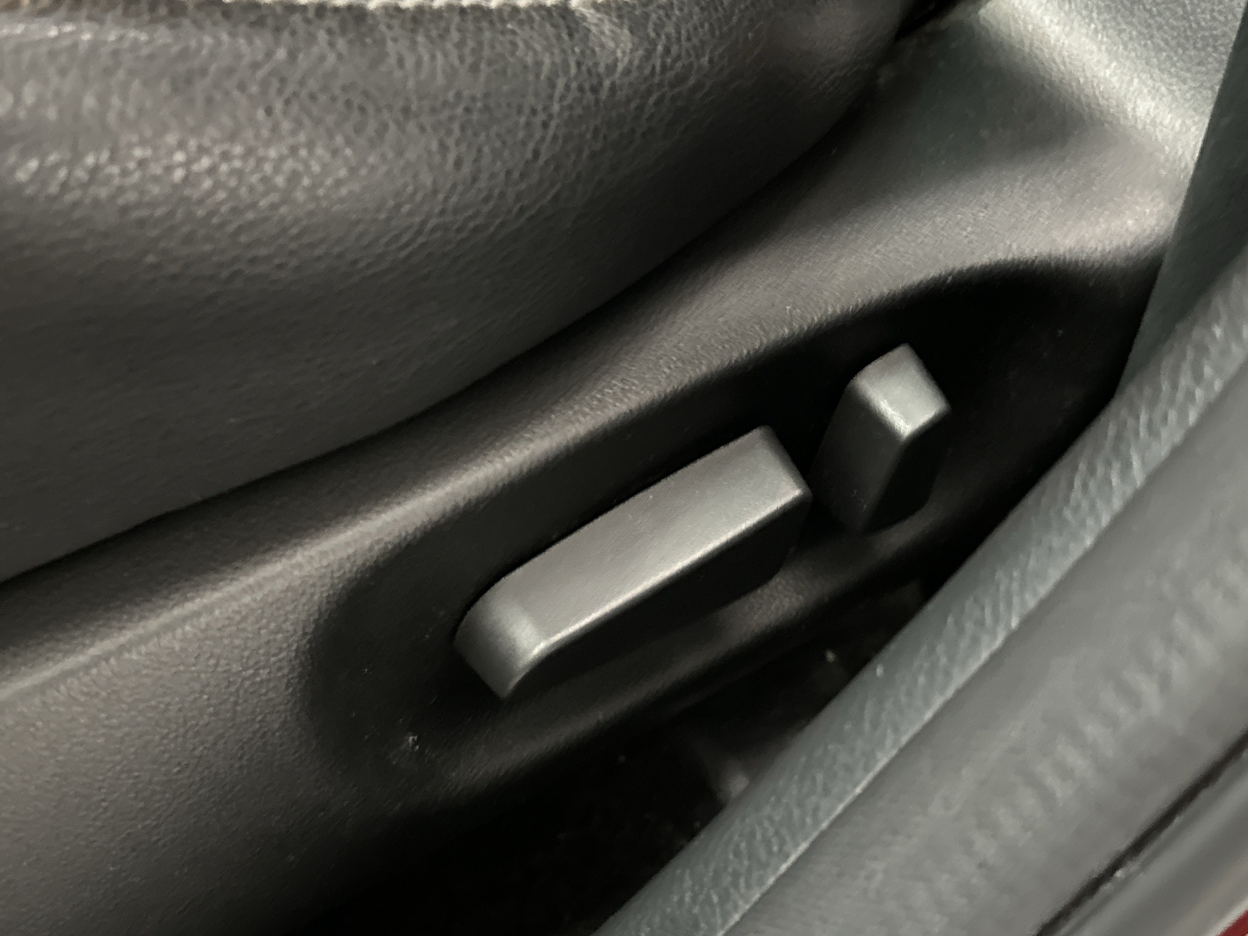 Used 2012 MAZDA MAZDA3 s Grand Touring FWD image 18