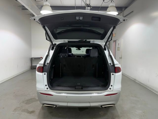Certified 2024 Buick Enclave Essence image 8