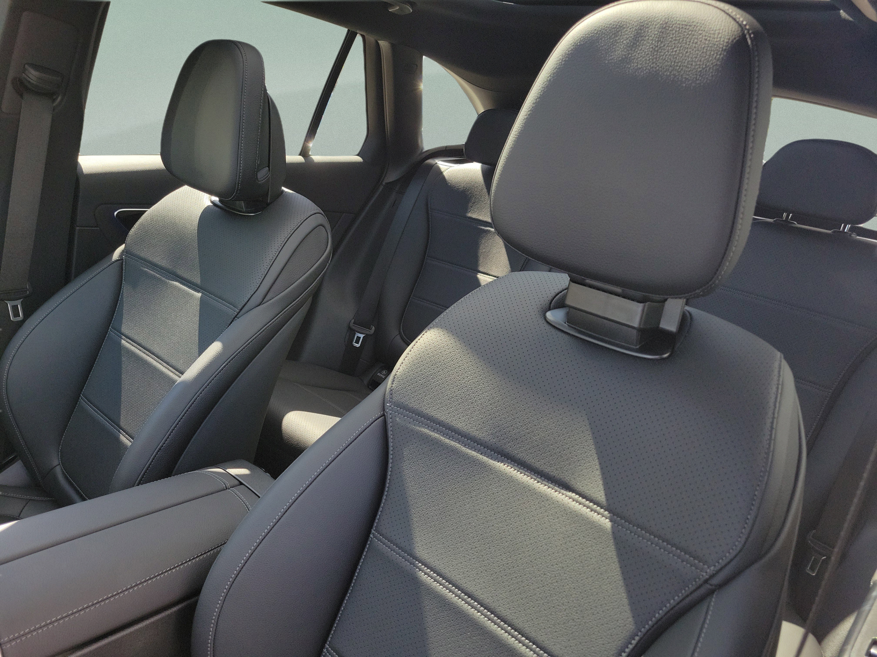 Certified 2026 Mercedes-Benz GLC 300 4MATIC image 19