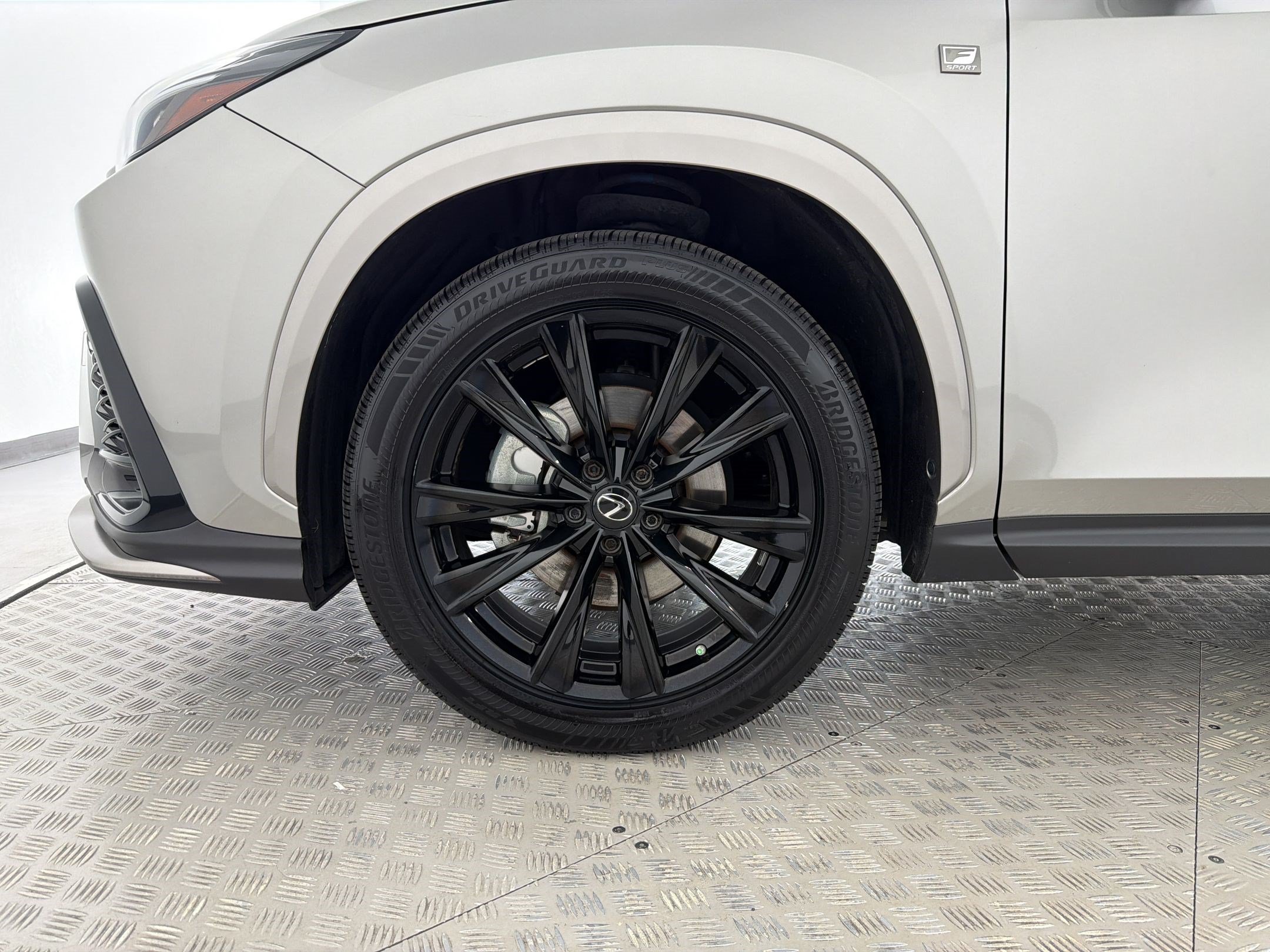 Certified 2022 Lexus NX 350 F Sport w/ Towing Package (2000 Lbs) AWD/4WD image 13